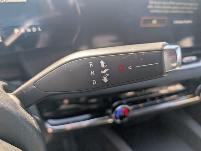 New 2026 Chevrolet Equinox LT w/ Convenience Package II AWD/4WD image 22