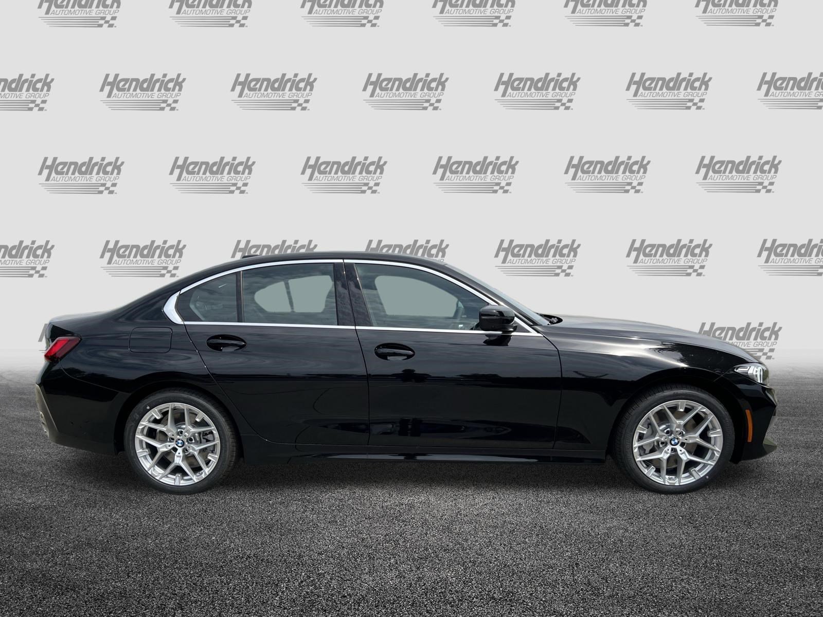 Certified 2025 BMW 330i xDrive Sedan w/ Premium Package AWD/4WD image 10