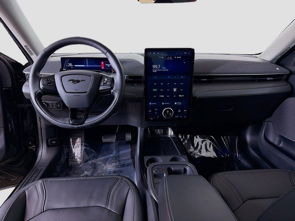 Used 2025 Ford Mustang Mach-E Premium image 27