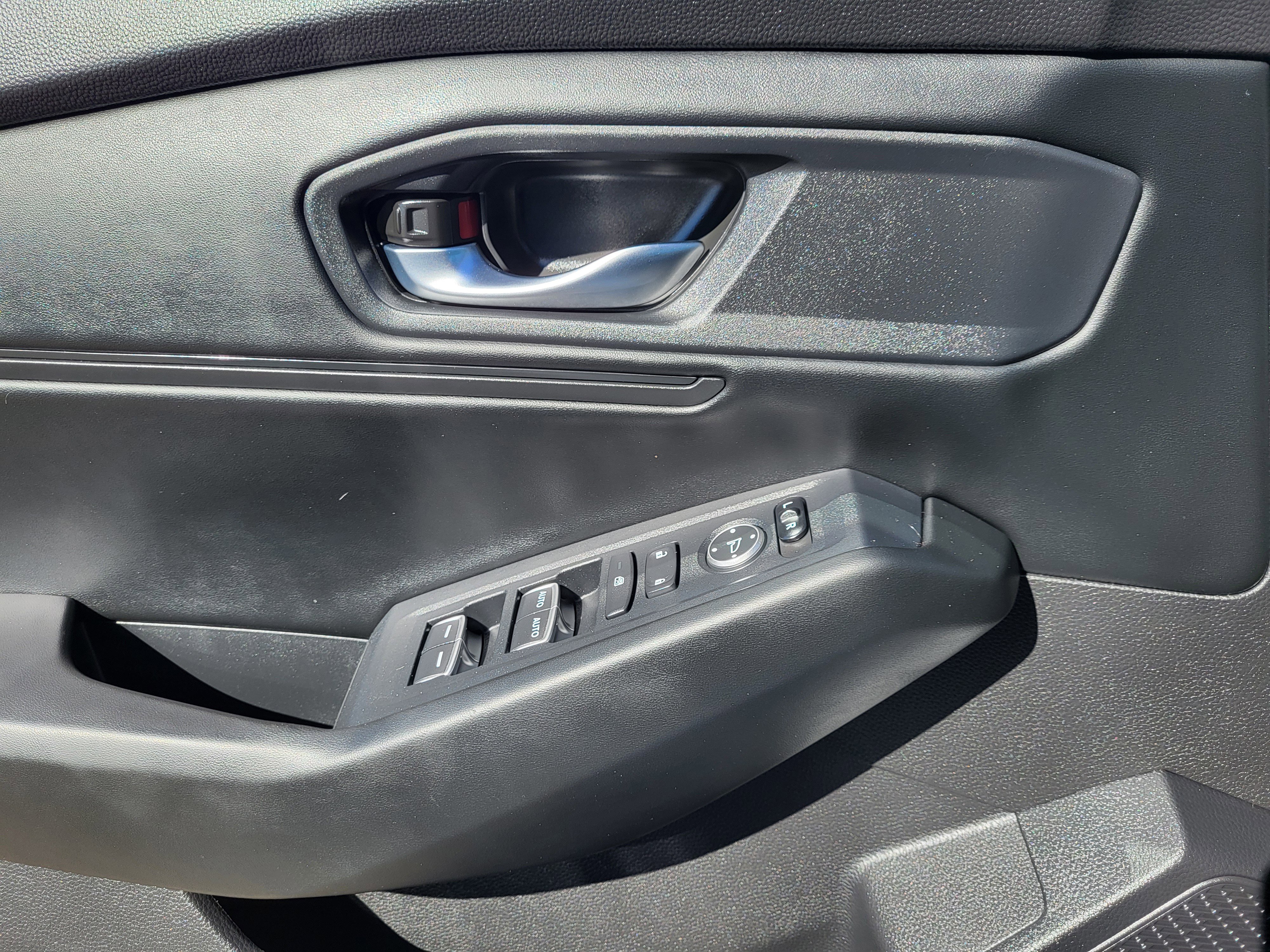 Used 2023 Honda Accord EX image 14