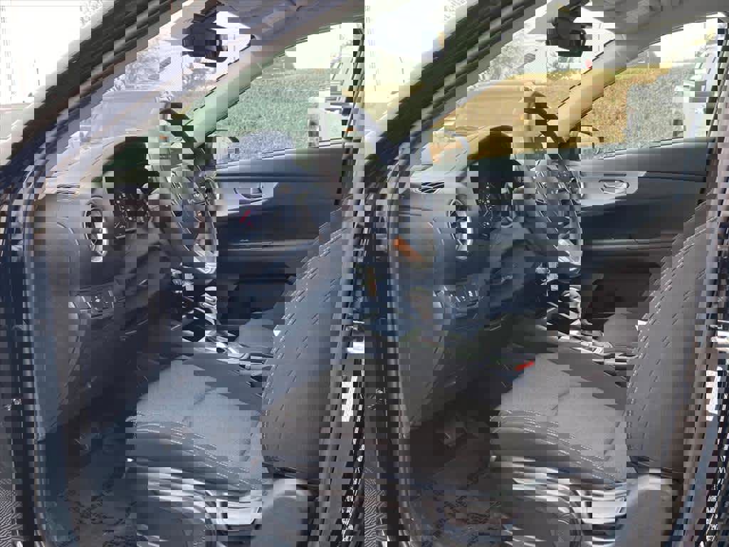 Used 2022 Kia Forte LXS image 14