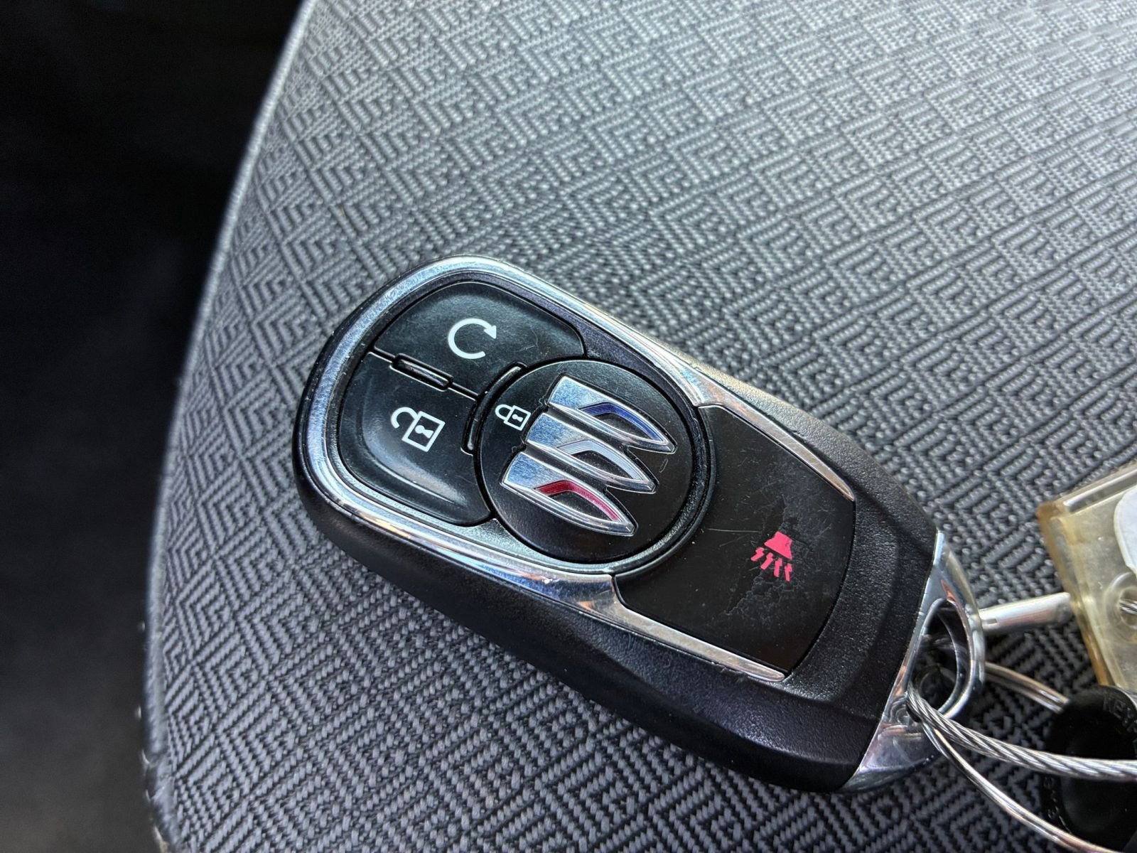 Used 2025 Buick Encore GX Preferred FWD image 21