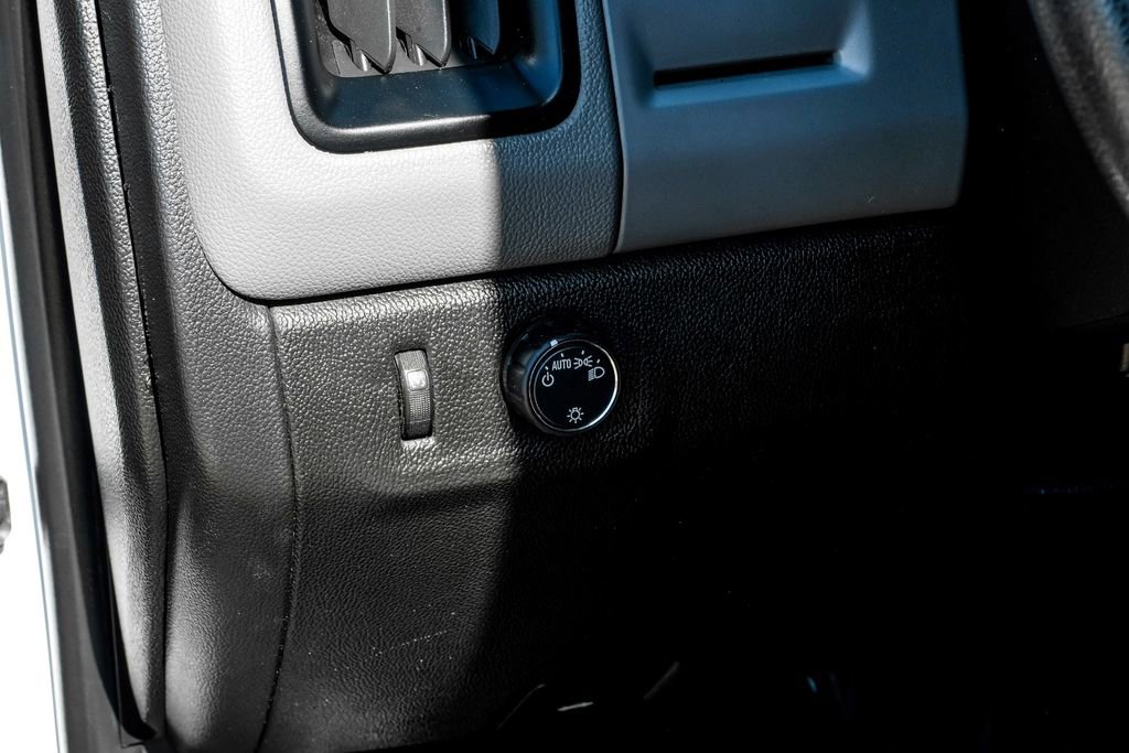 Used 2019 Chevrolet Colorado W/T image 22