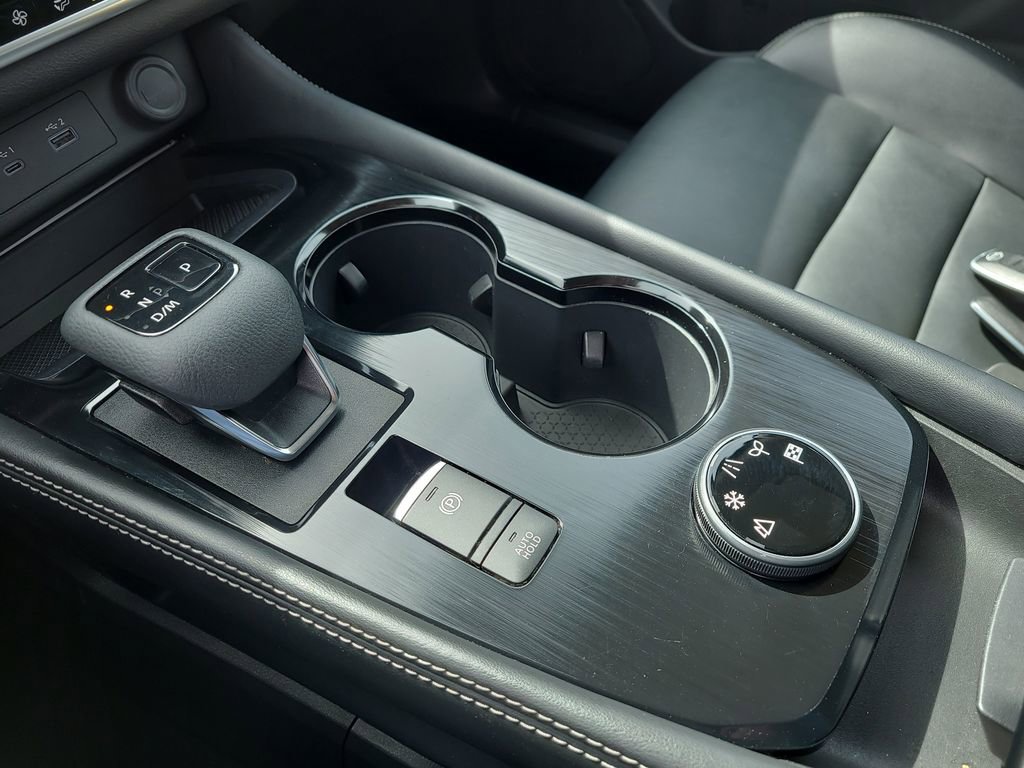 Used 2023 Nissan Rogue SL w/ SL Premium Package AWD/4WD image 28