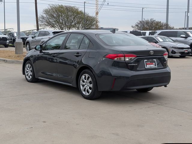 Used 2023 Toyota Corolla LE image 8