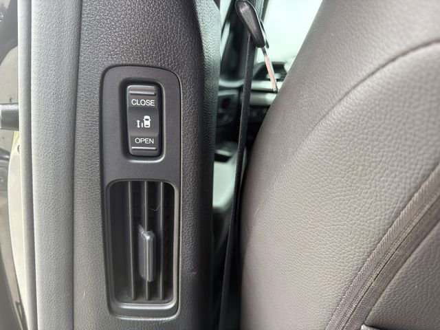 Used 2019 Honda Odyssey EX-L image 30