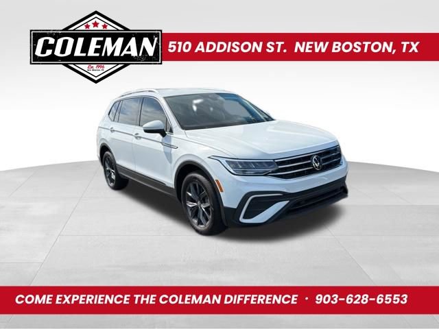 Used 2022 Volkswagen Tiguan SE FWD image 1