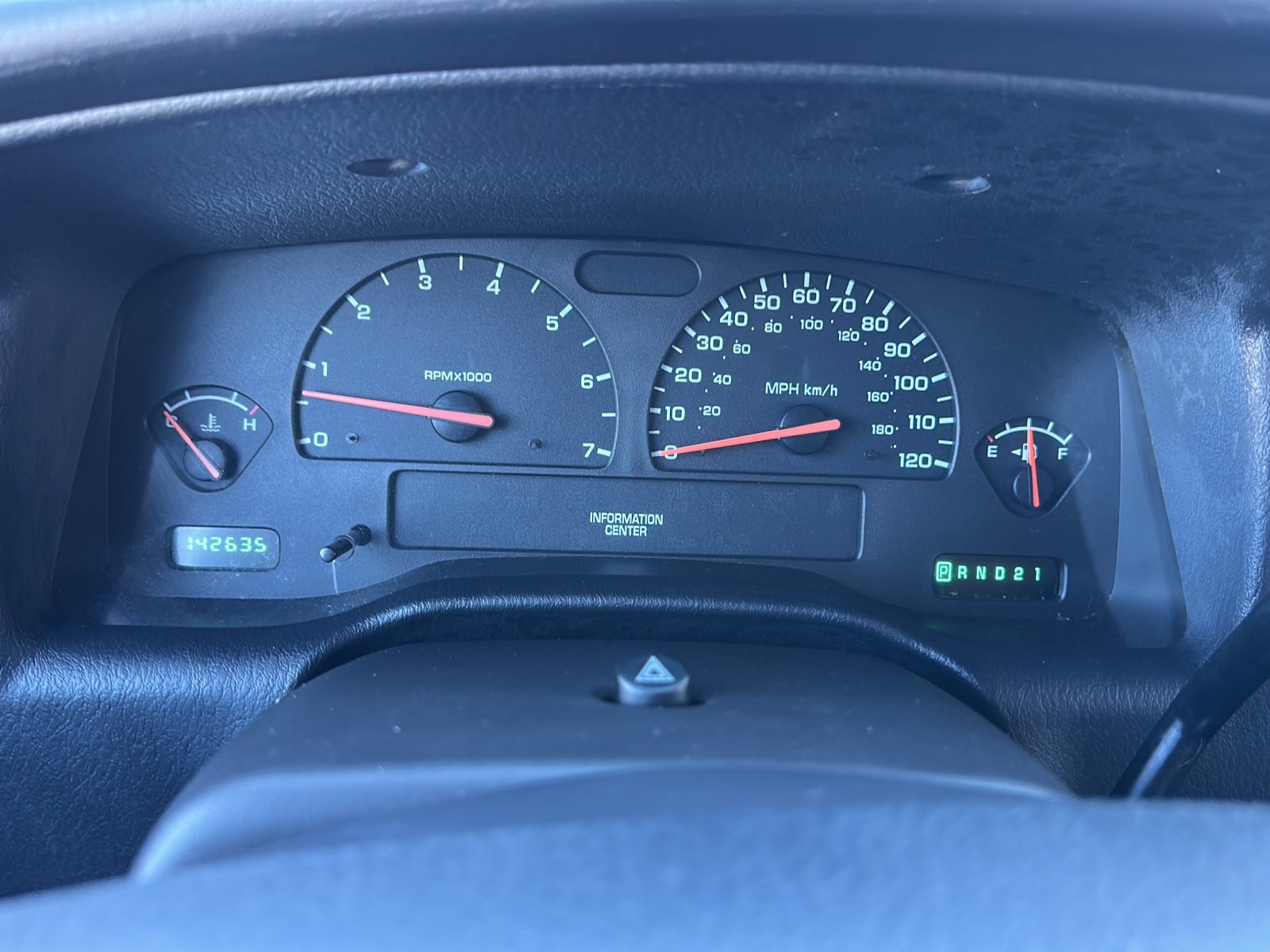 Used 2003 Dodge Durango Sport AWD/4WD image 16