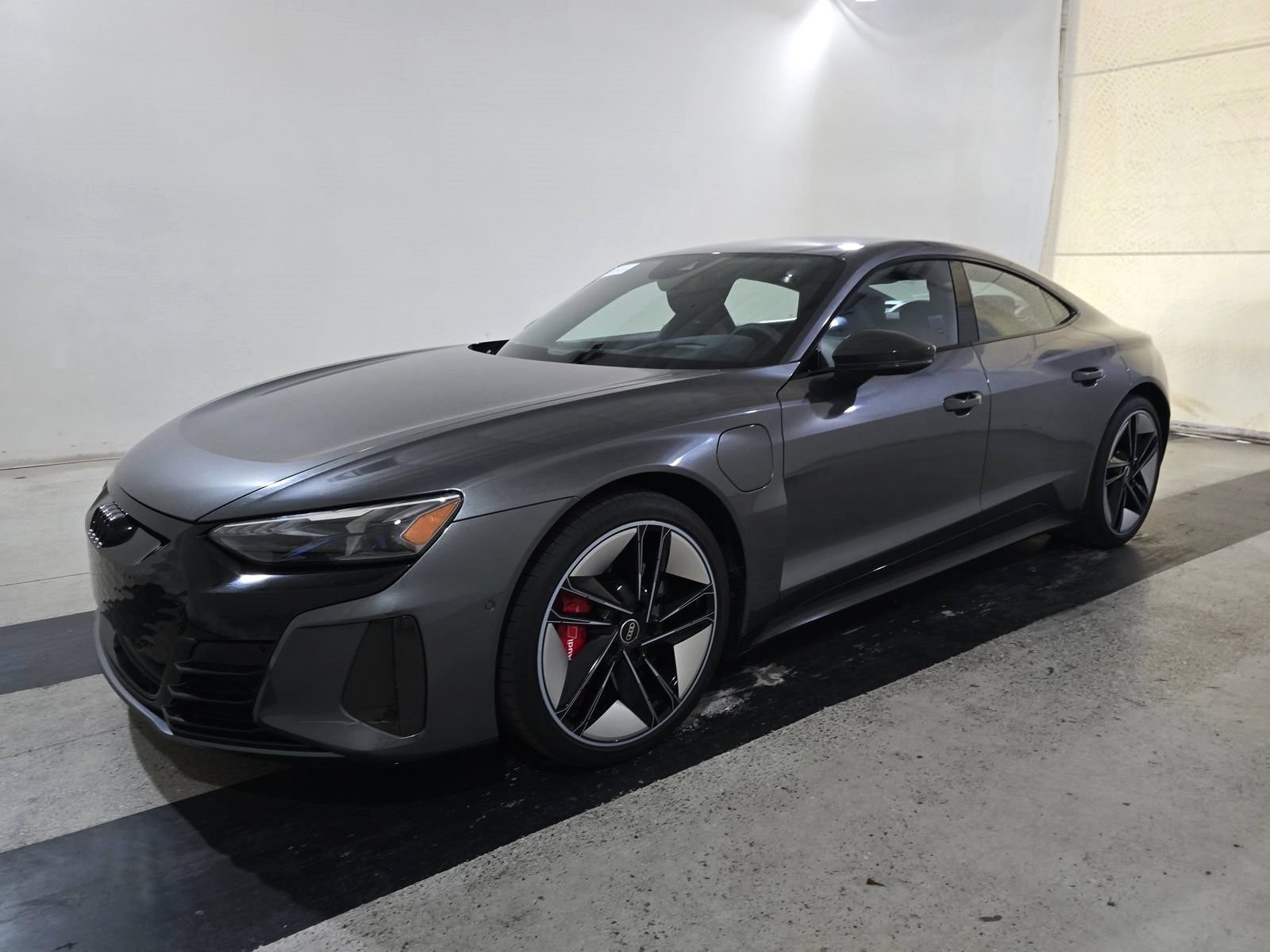 Used 2022 Audi RS e-tron GT w/ Year 1 Package AWD/4WD image 2