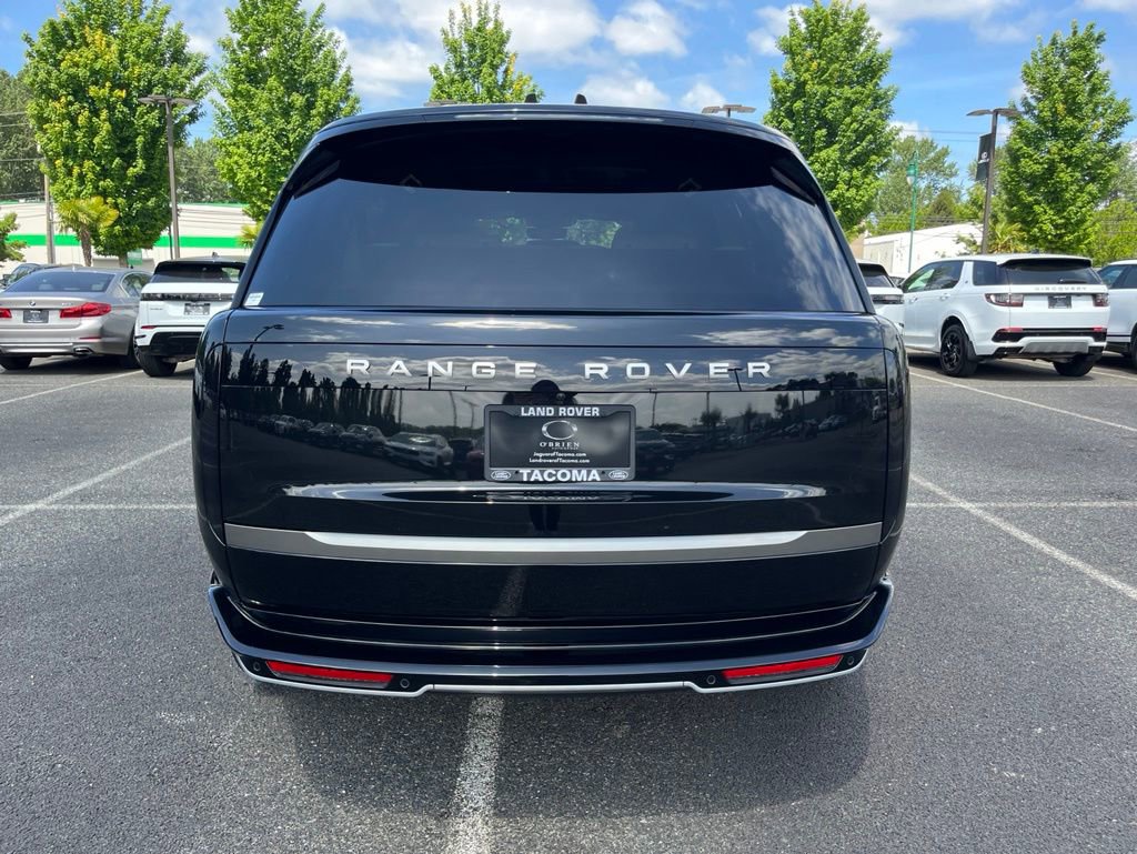 Certified 2025 Land Rover Range Rover Long Wheelbase SE AWD/4WD image 6
