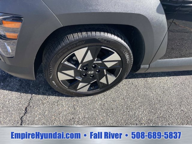 Used 2024 Hyundai Kona SEL w/ Convenience Package FWD image 10