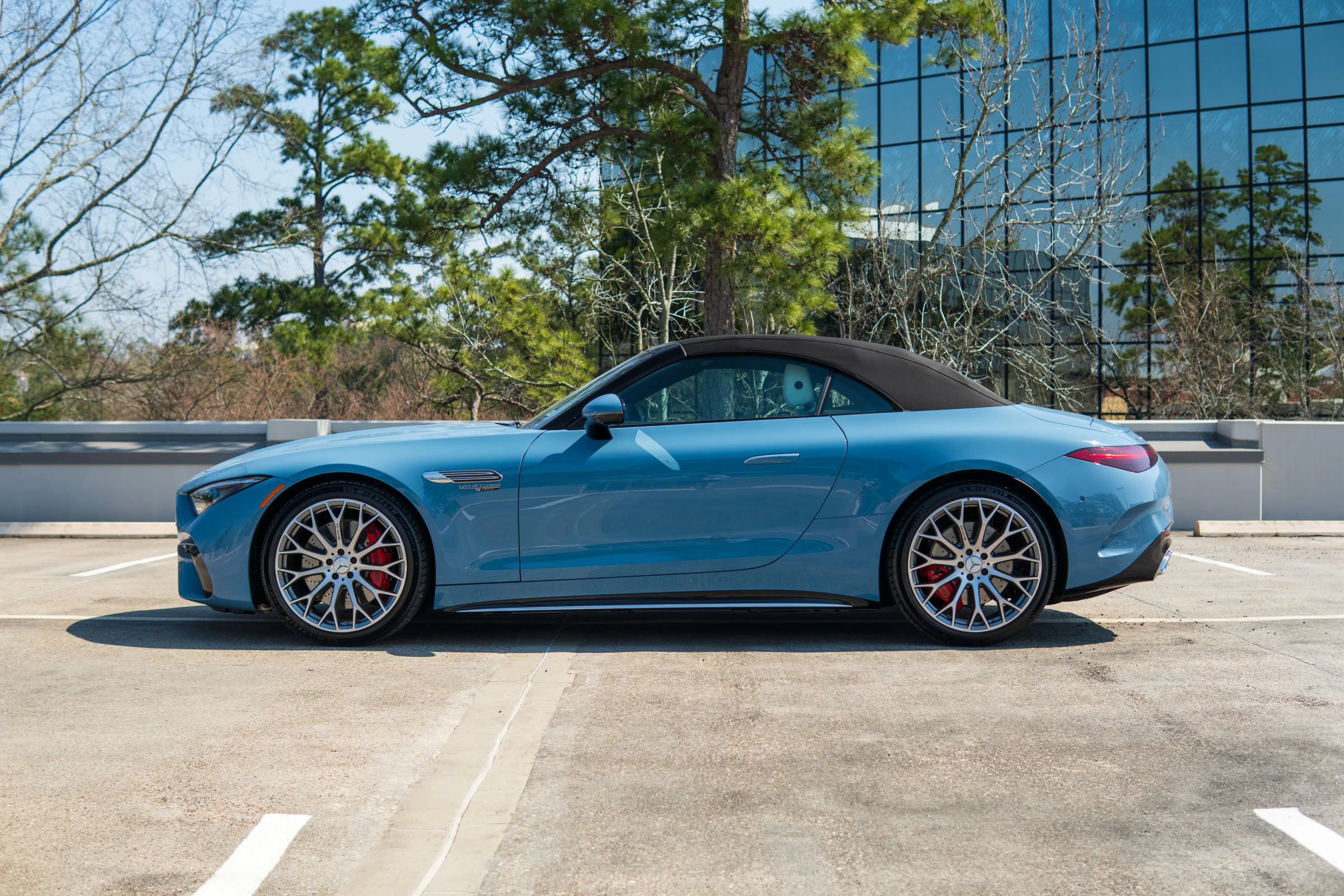 Used 2025 Mercedes-Benz SL 55 AMG 4MATIC image 6