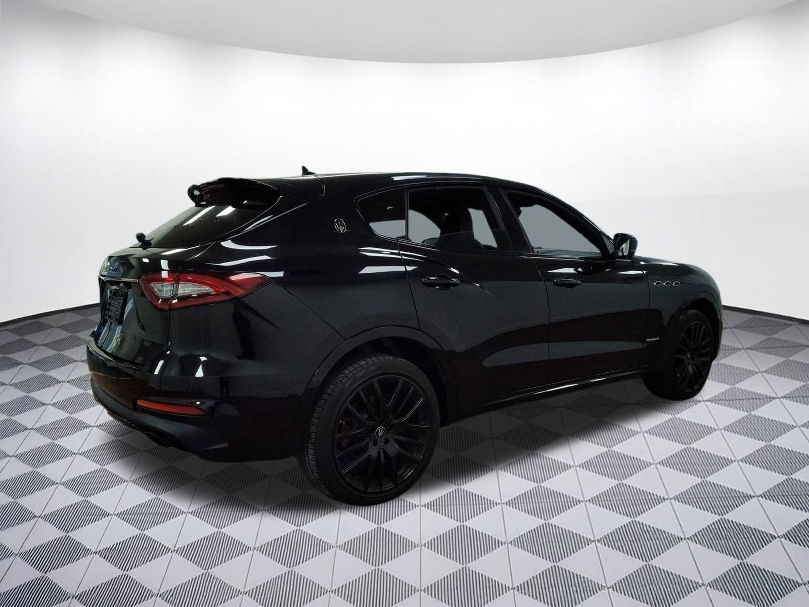 Used 2020 Maserati Levante GranSport image 8