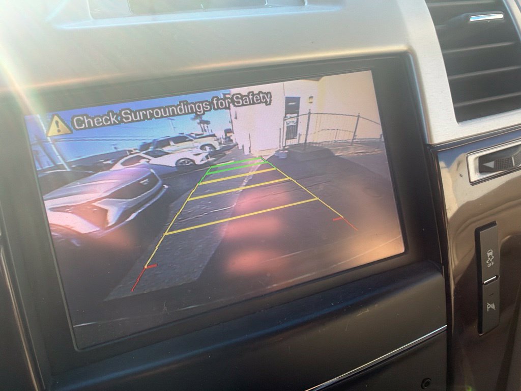 Used 2013 Cadillac Escalade Premium AWD/4WD image 11