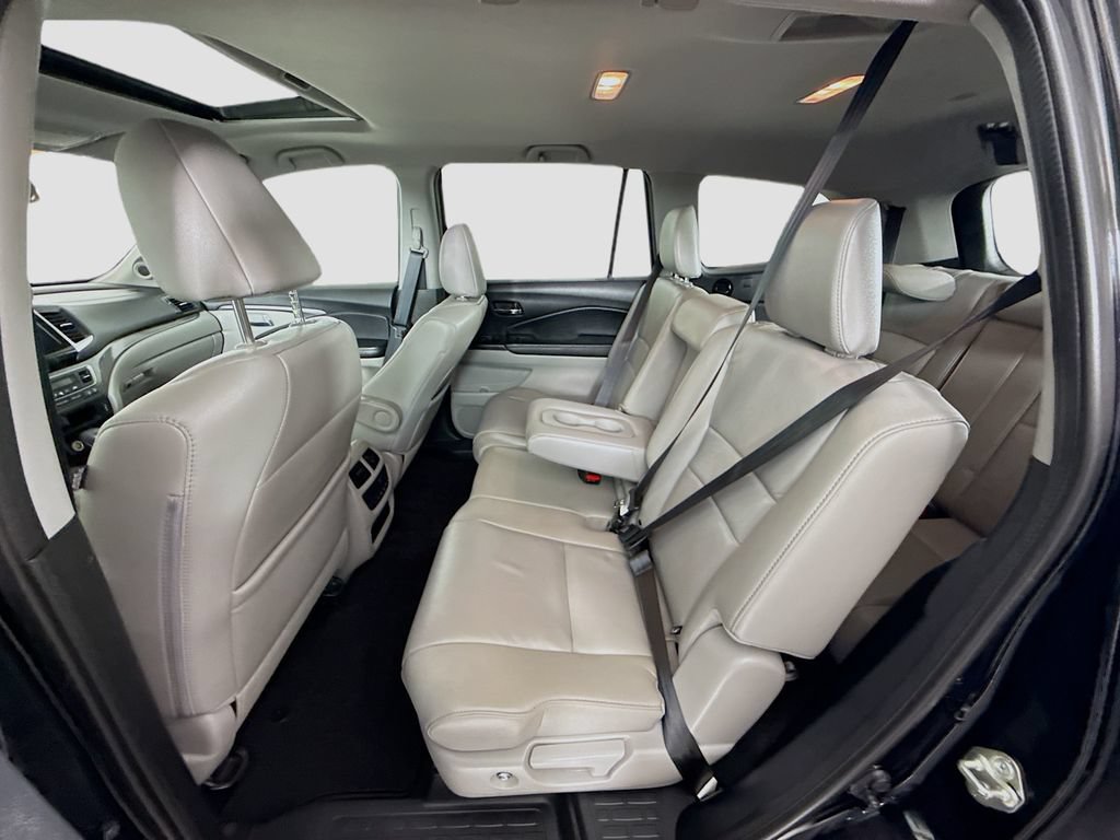 Used 2017 Honda Pilot EX-L image 17