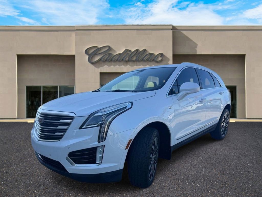 Used 2017 Cadillac XT5 Premium Luxury FWD image 7