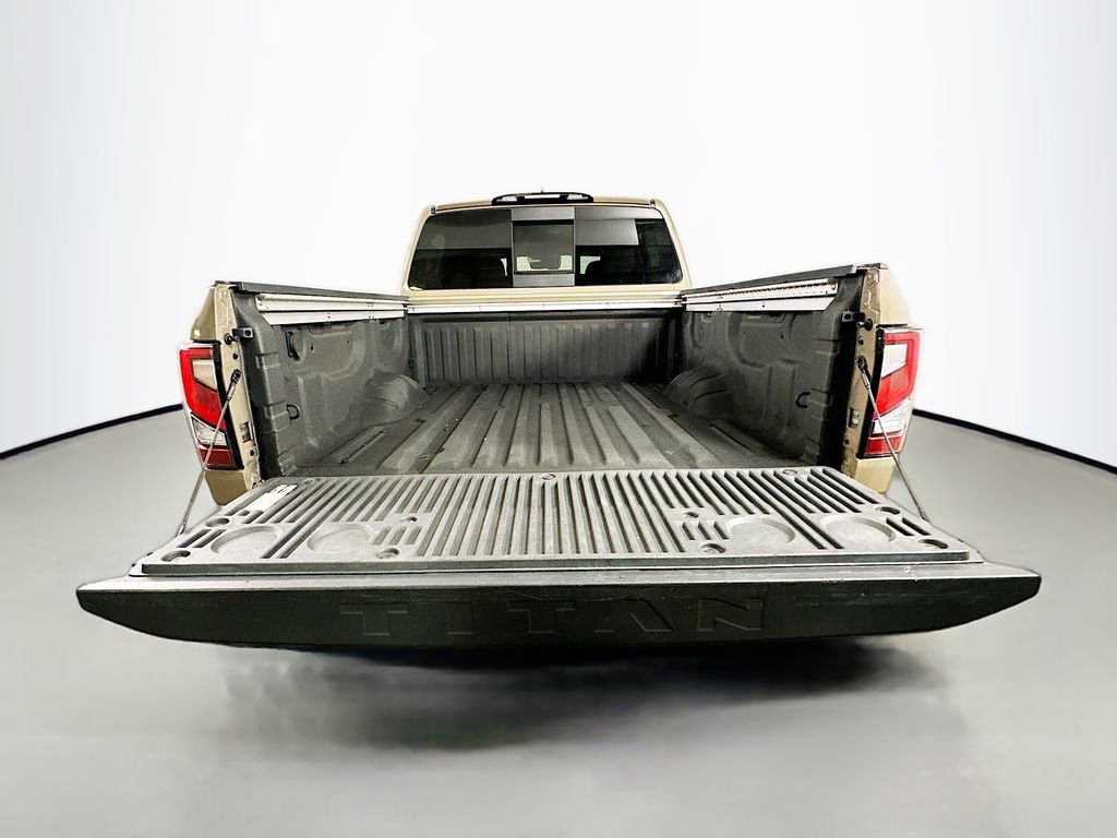 Used 2023 Nissan Titan PRO-4X w/ Pro-4x Convenience Package image 34