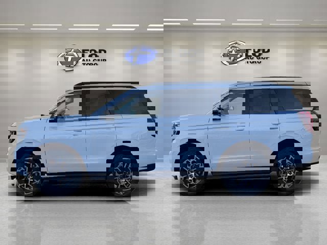 New 2026 Ford Expedition Active image 5