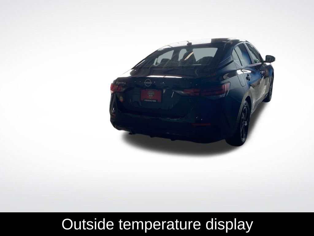 Used 2025 Nissan Sentra SV image 17