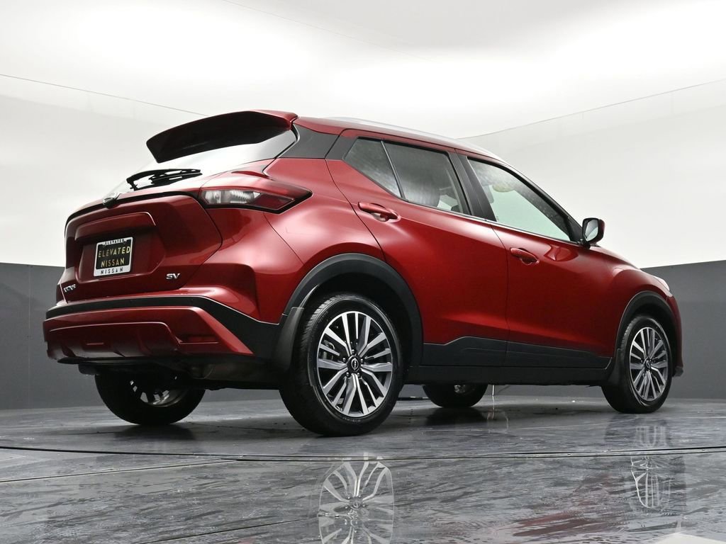 Used 2023 Nissan Kicks SV image 27