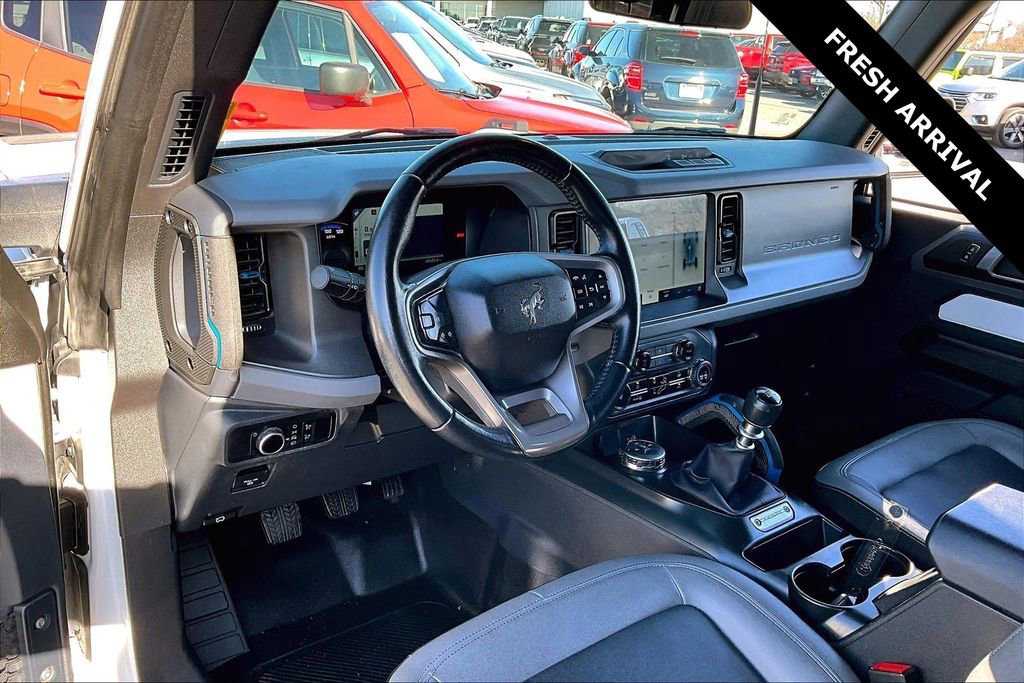 Used 2024 Ford Bronco Black Diamond image 16