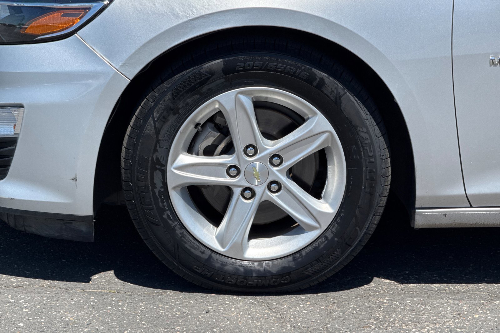 Used 2020 Chevrolet Malibu LS FWD image 24