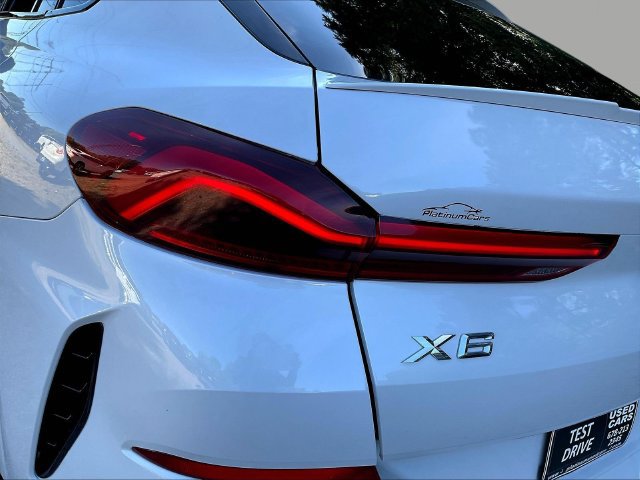 Used 2021 BMW X6 xDrive40i AWD/4WD image 24