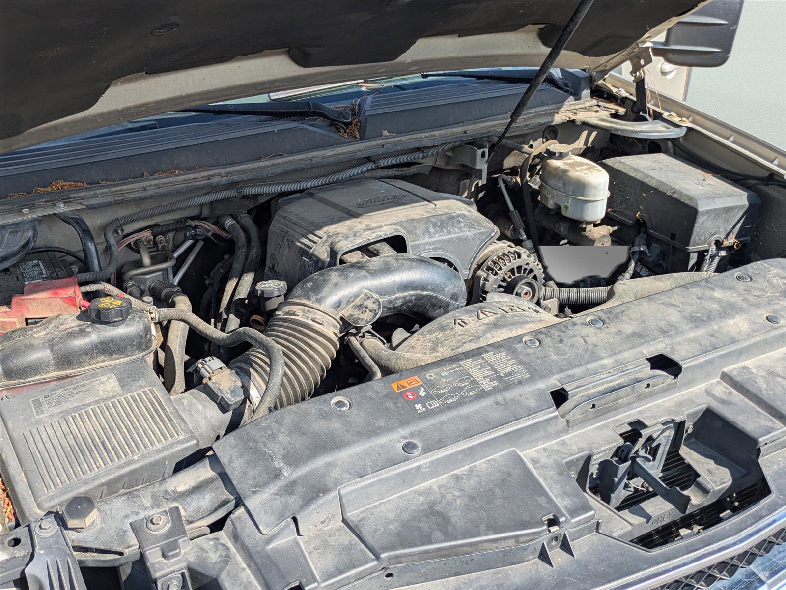 Used 2013 Chevrolet Suburban 2500 LT image 38