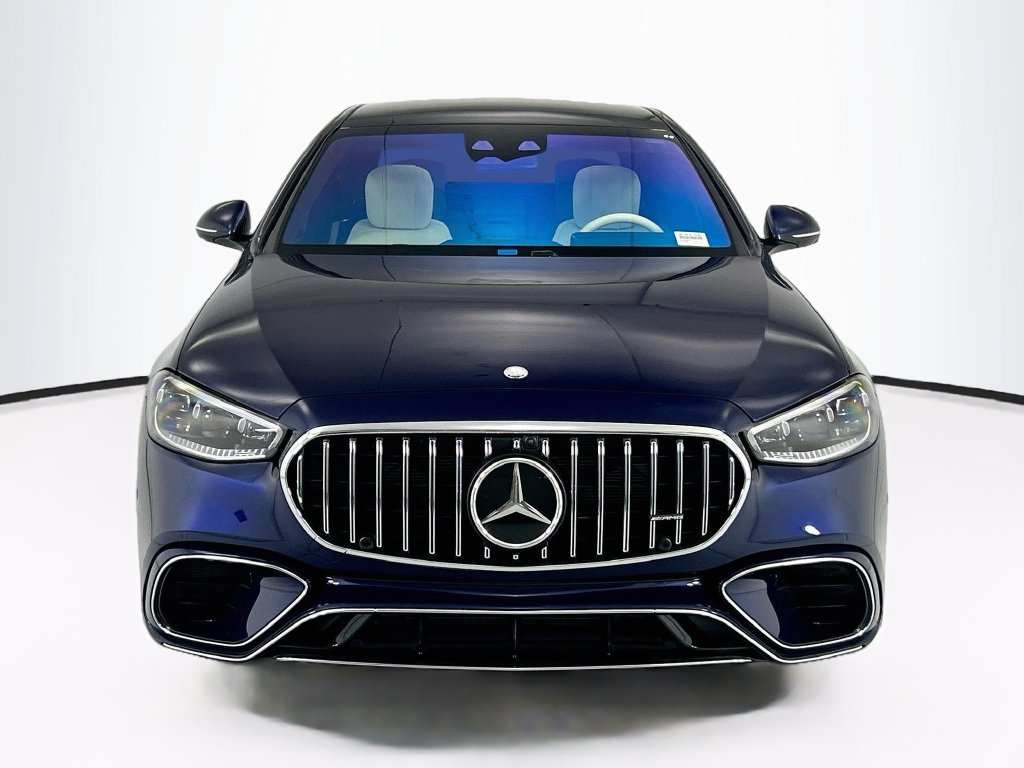 Used 2025 Mercedes-Benz S 63 AMG S image 2