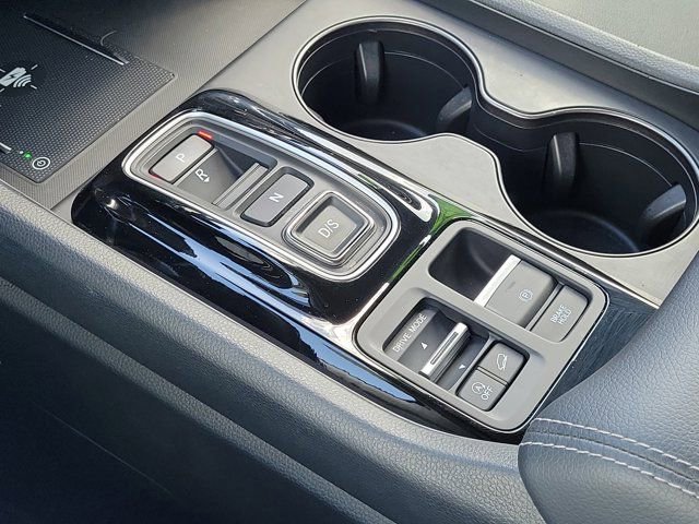 Used 2025 Honda Pilot EX-L image 28