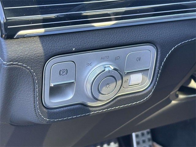 New 2026 Mercedes-Benz GLS 450 4MATIC image 19