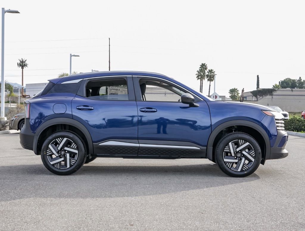 New 2026 Nissan Kicks SV image 3