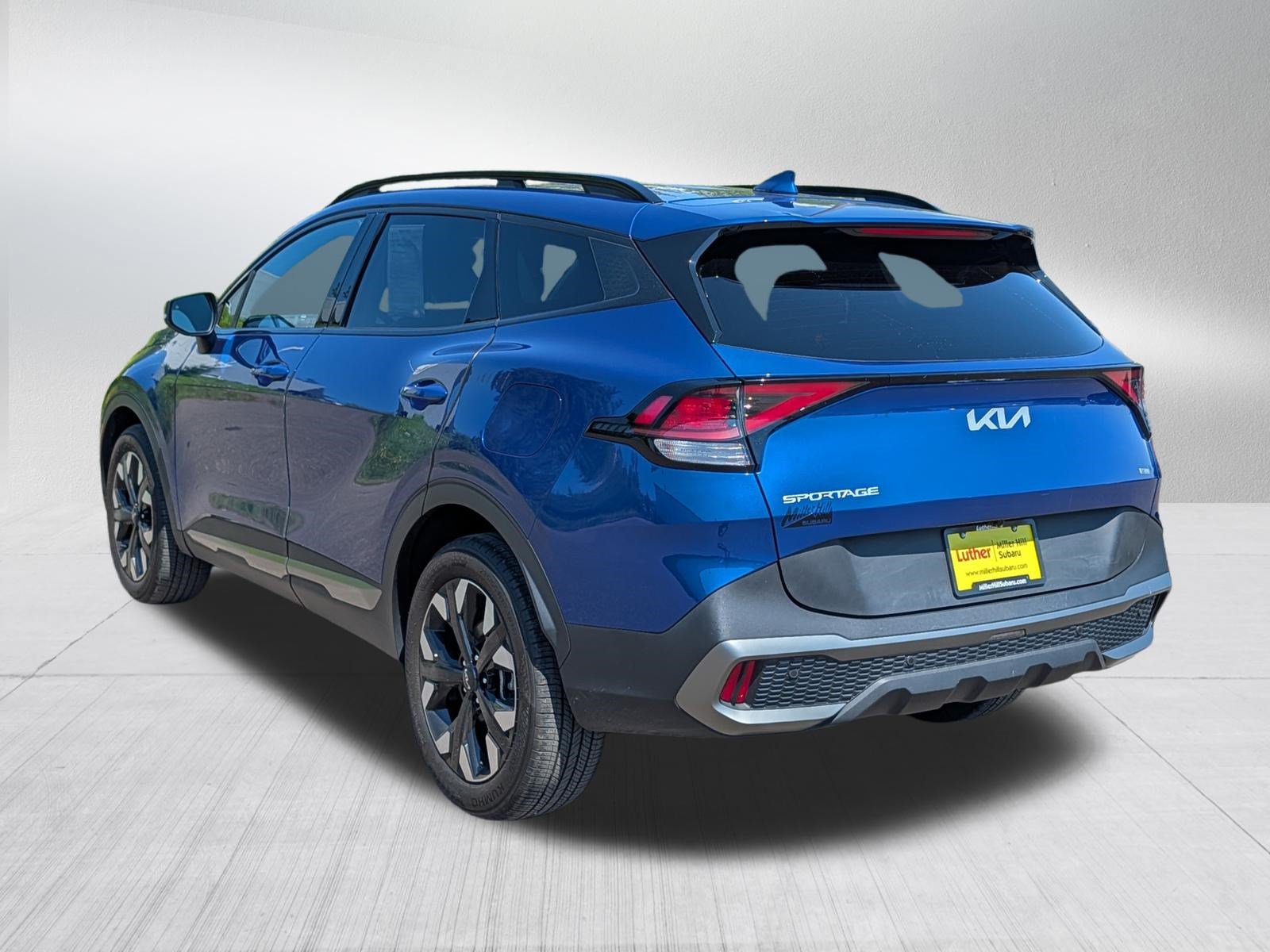 Used 2023 Kia Sportage X-Line AWD/4WD image 5