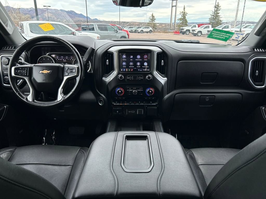 Used 2020 Chevrolet Silverado 2500 LTZ w/ LTZ Premium Package image 8