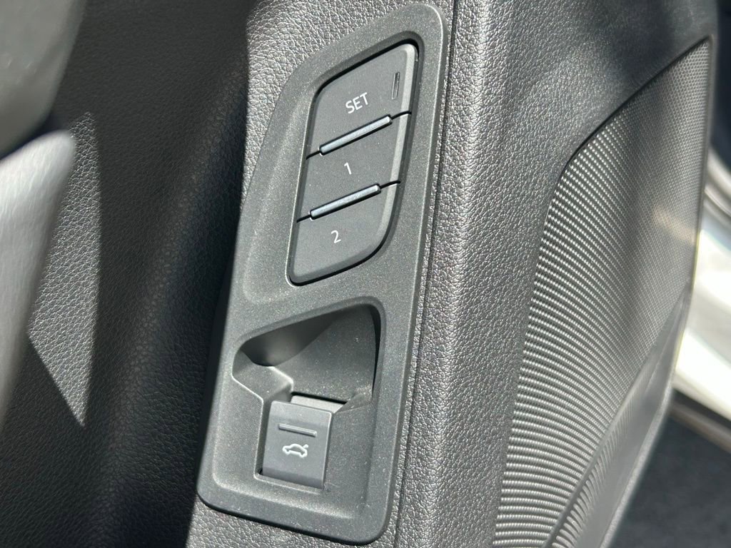 Used 2023 Audi Q3 2.0T Premium Plus w/ Premium Plus Package image 19