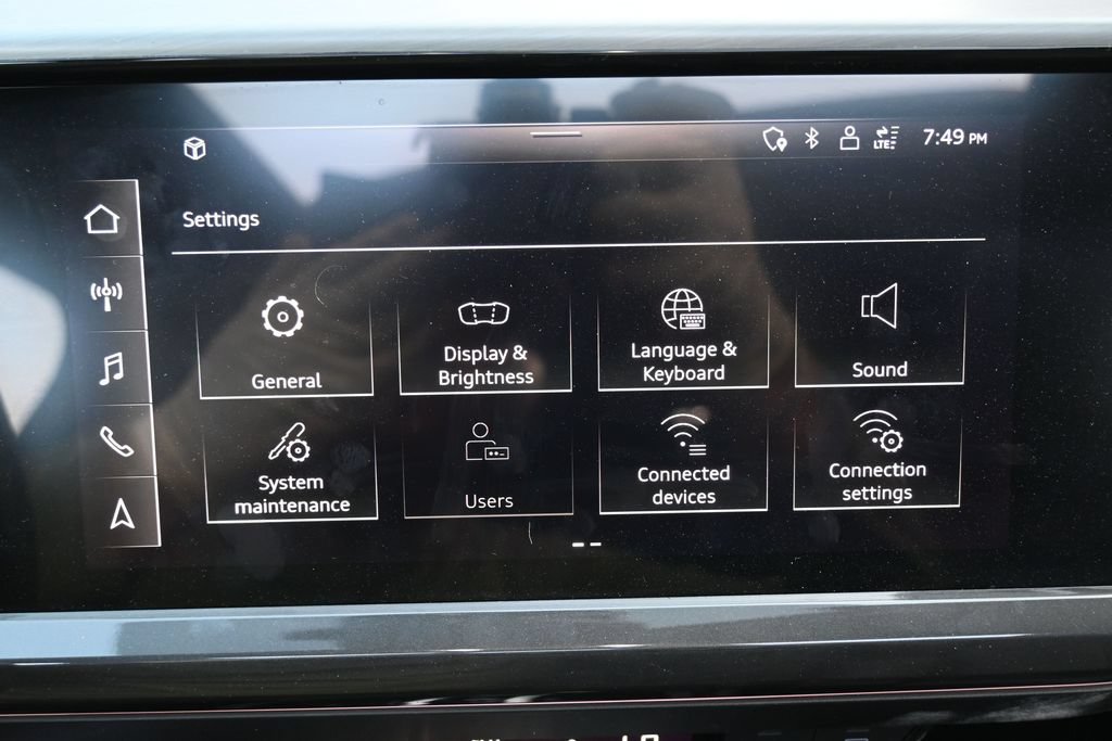 Used 2022 Audi Q4 e-tron Prestige w/ S Line Plus Package AWD/4WD image 24