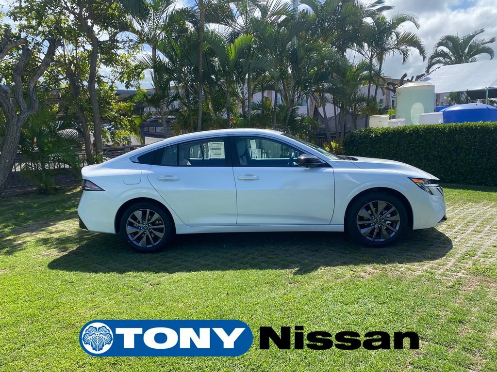 New 2026 Nissan Sentra SL w/ Floor Mat Package FWD image 8