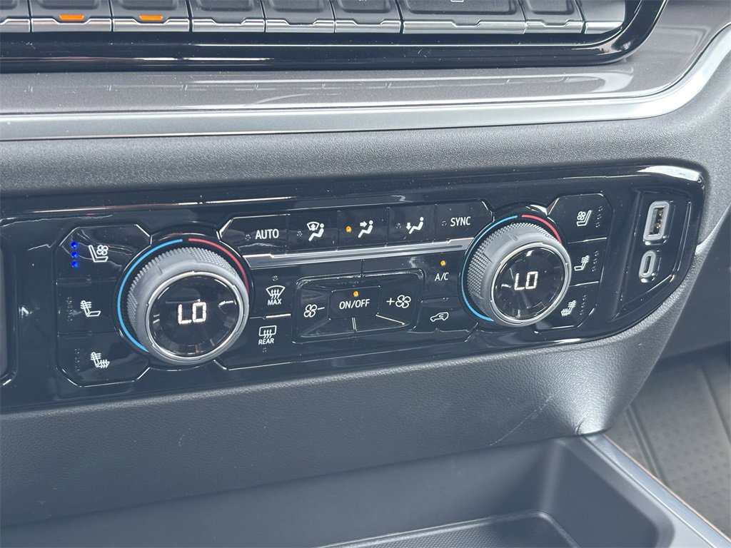 New 2026 Chevrolet Silverado 1500 High Country image 24