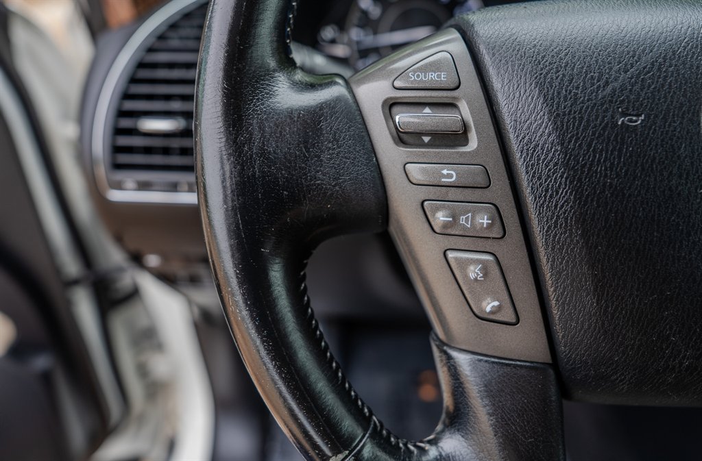 Used 2019 Nissan Armada SL w/ Premium Package RWD image 16