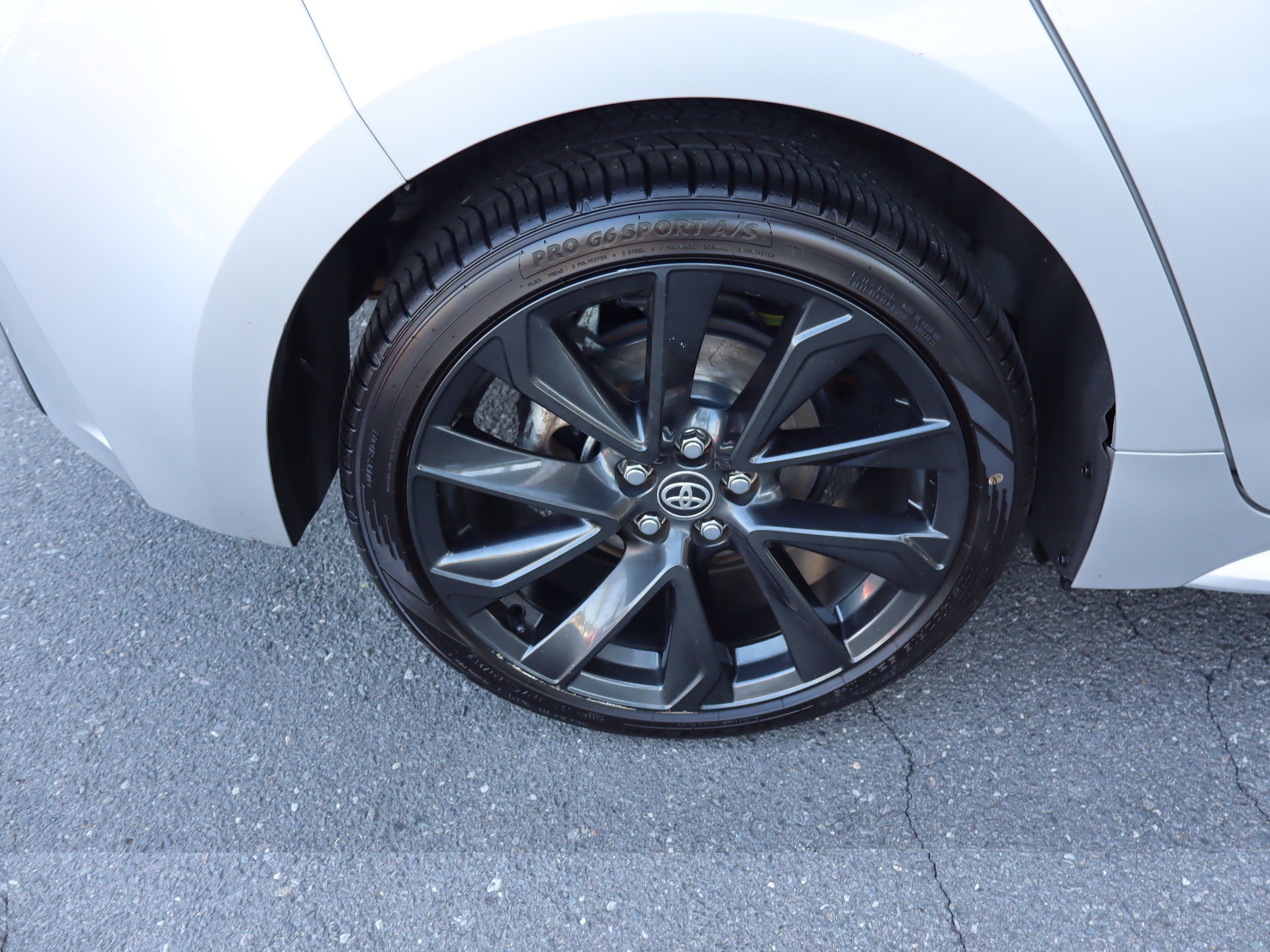 Used 2024 Toyota Corolla XSE FWD image 39