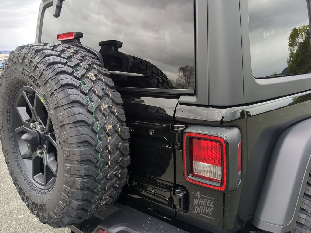 New 2026 Jeep Wrangler Willys AWD/4WD image 22