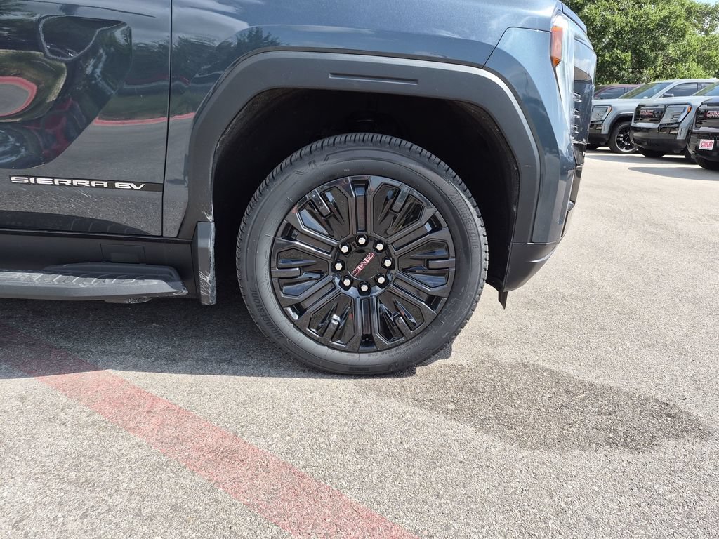 New 2026 GMC Sierra EV Elevation w/ Premium Package AWD/4WD image 17