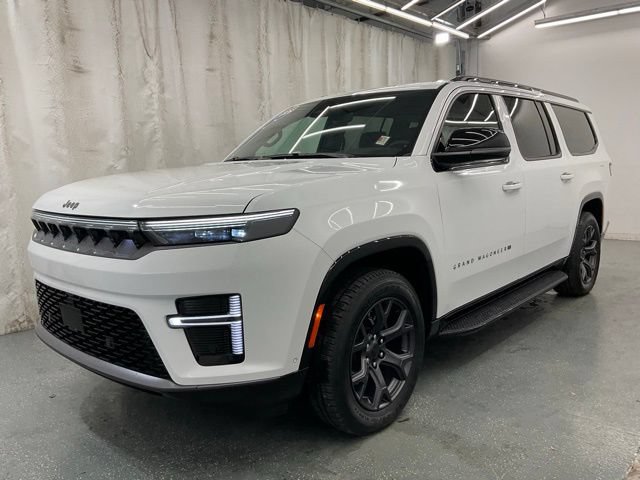 New 2026 Jeep Grand Wagoneer L Limited AWD/4WD image 4
