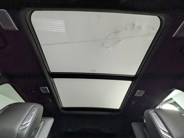 Used 2025 Cadillac Escalade V w/ LPO, ONYX Package image 8