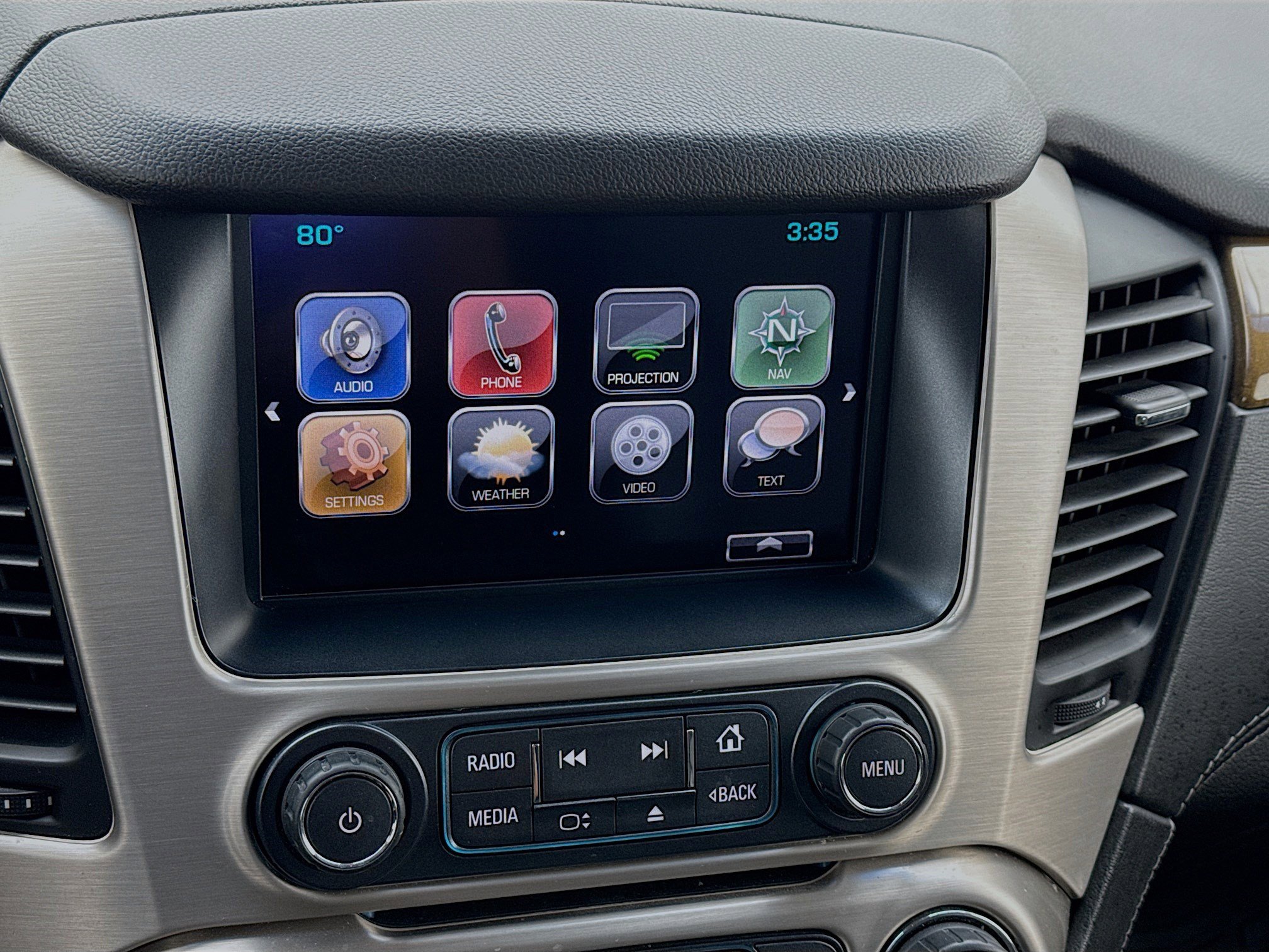 Used 2017 GMC Yukon Denali w/ Open Road Package image 11