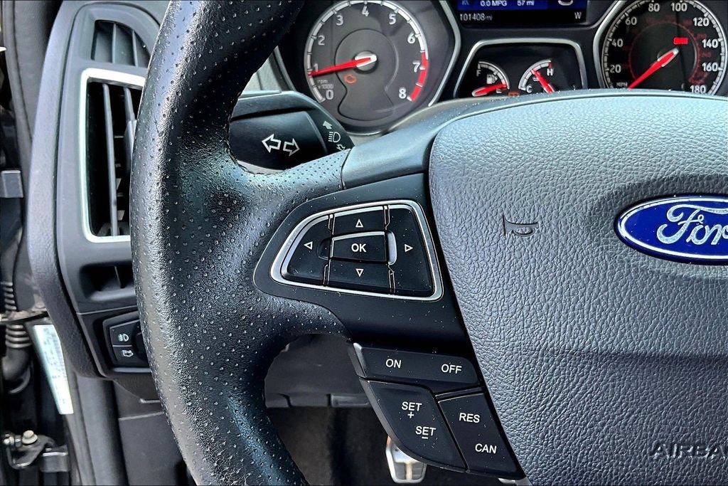 Used 2017 Ford Focus ST FWD image 12