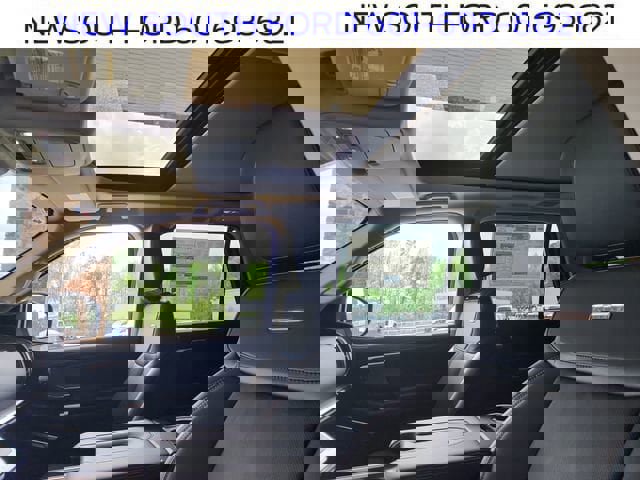 New 2026 Ford Expedition Platinum image 19