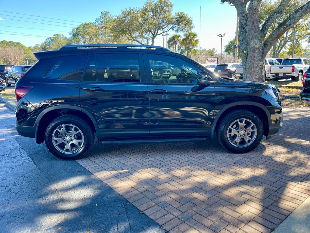 Used 2024 Honda Passport TrailSport image 7