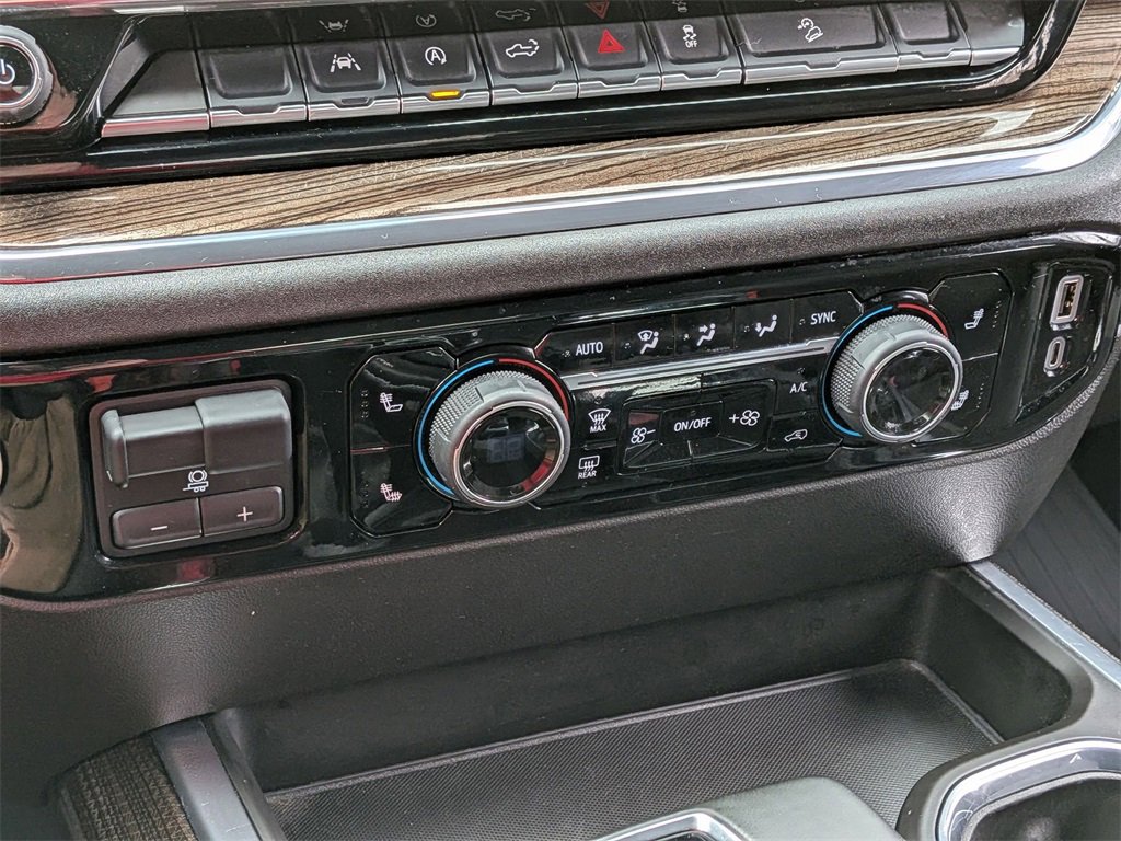 Used 2024 Chevrolet Silverado 1500 RST w/ Z71 Off-Road Package image 18