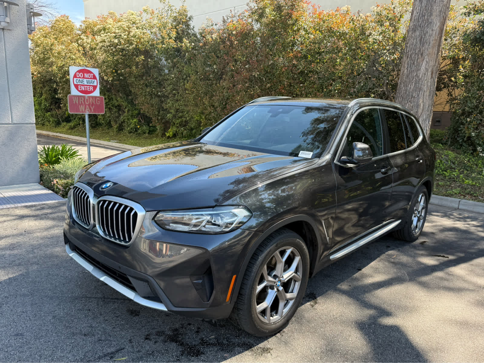 Used 2024 BMW X3 sDrive30i w/ Convenience Package image 2